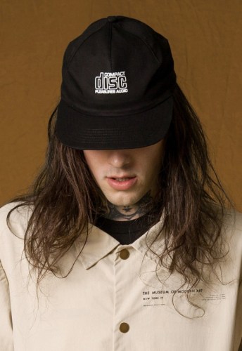 pleasures-version-3-0-winter-2016-collection-06-550x800