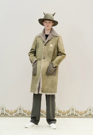 undercover-fw16-collection-13-317x460