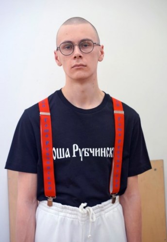 gosha-rubchinskiy-fall-winter-2016-lookbook-5-396x575